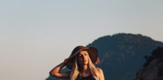 kobieta na plaży